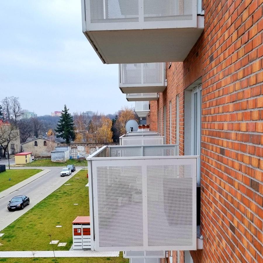 Apple Apartments - Wroblewskiego Prywatne Miejsce Parkingowe Lodz  Luaran gambar